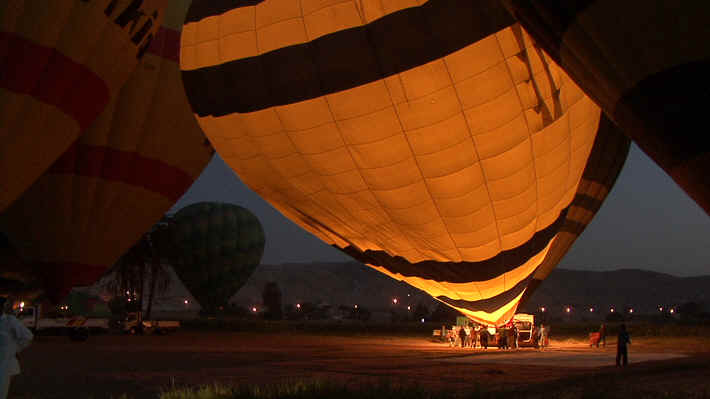 Ballonfahrt über Theben West