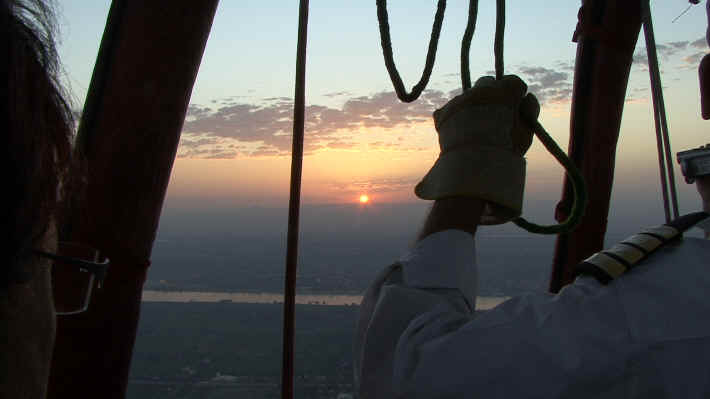 Ballonfahrt über Theben West