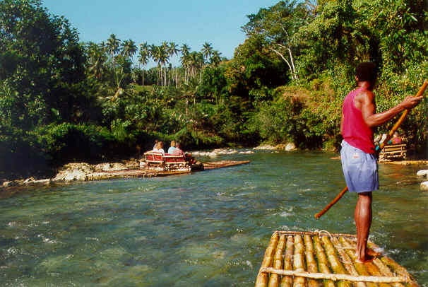 Rafting at the Great River