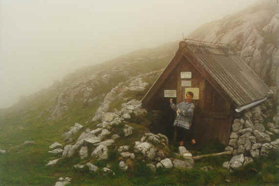 Shelter at the Mitteralm