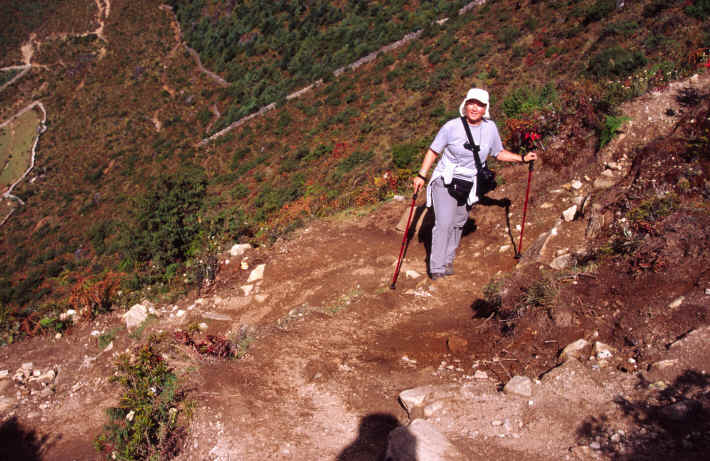 Akklimatisations Tour nach Khumjung 3.750m