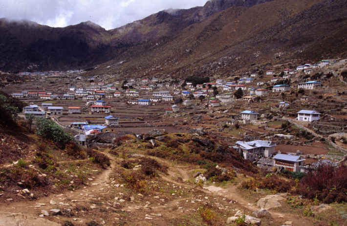 Khumjung und Khunde 3.750m