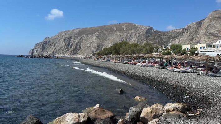 Kamari Beach