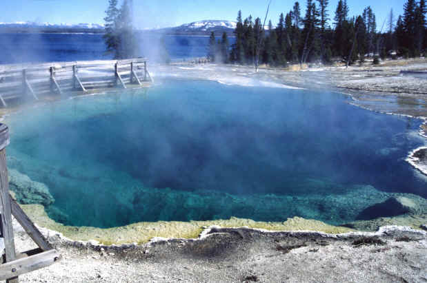 Midway Geyser Basin